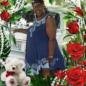 Meet your Posher, Sandra